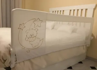 Barrera de Cama Tural Plegable 180cm