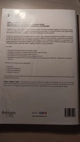 *English for Early Years Teachers