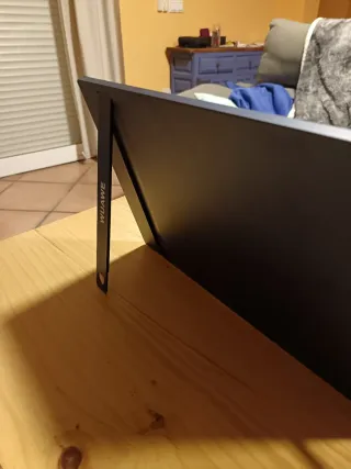 Monitor Portátil 16 WUAWE Pantalla Rota