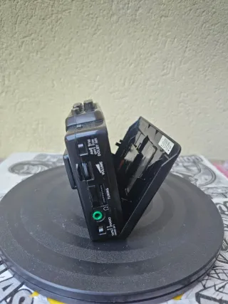 Sony Walkman WM-2055 Toca-fitas Rádio FM/AM