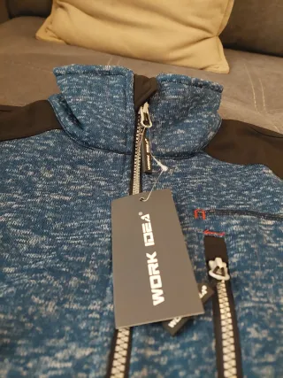 Casaco Malha Homem Azul e Preto