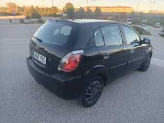 KIA Rio 2007