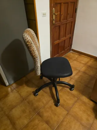 Silla de oficina regulable altura con ruedas