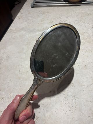 Espejo antiguo de plata envejecida
