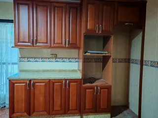 Cocina completa madera y piedra