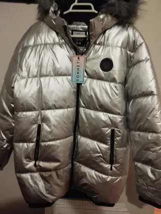 Chaqueta Sonneti plateada con capucha, con etiquet