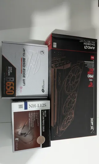 PC Gamer Fractal RX 9070XT/Ryzen7 32GB RAM