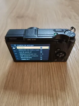 Cámara Ricoh GR IIIx