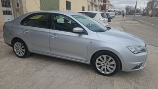SEAT Toledo 2013 1.6 TDI 105cv Ecomotive