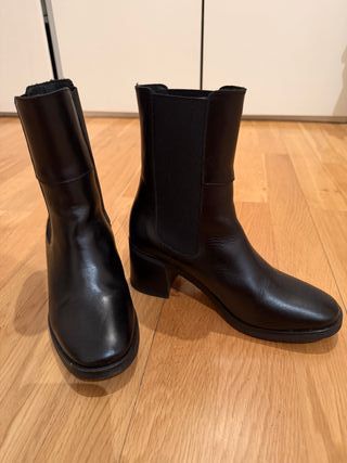 Botines negros con tacón Bryan Stepwise