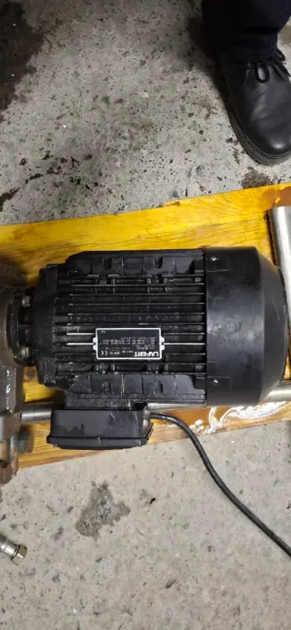 Bomba de alta presión + motor. Varias unidades