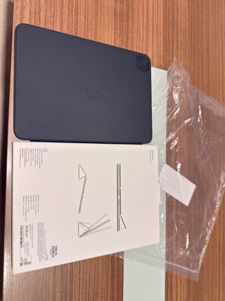 Funda original iPad Pro 11 Apple Smart Folio negra