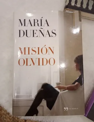 LOTE 6 LIBROS – Narrativa, thriller y novela