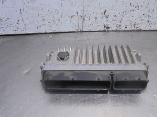 Centralita motor toyota 4647083 896610dk90 yaris