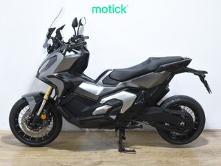 HONDA X-ADV 750