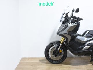 HONDA X-ADV 750
