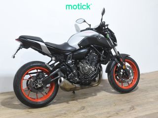 YAMAHA MT-07
