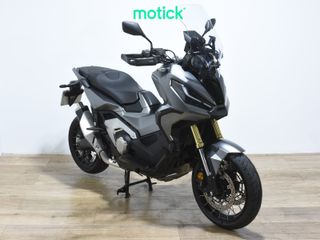 HONDA X-ADV 750