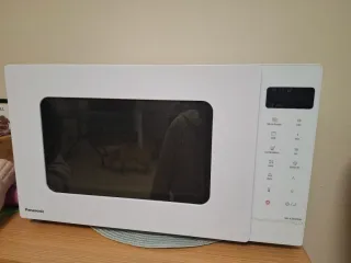 Microondas Panasonic NN-GT210W Blanco