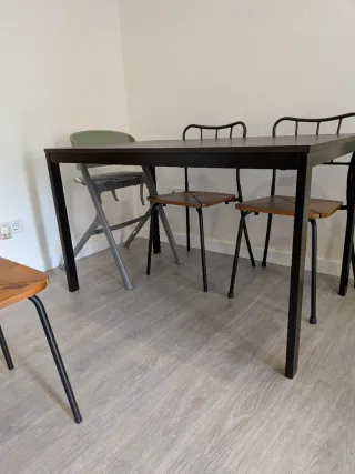 Mesa extensible comedor madera y metal