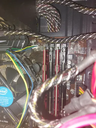 Torre PC Gamer NOX Negra