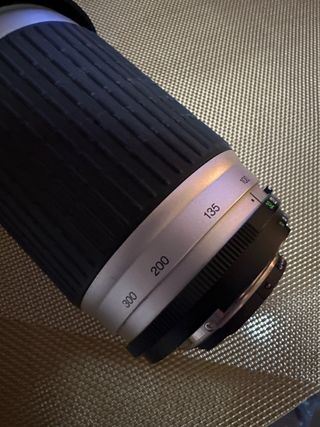 Objetivo Voigtländer 100-300mm Negro/Dorado