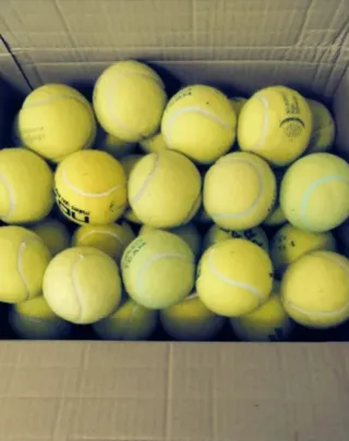 12 Pelotas de Pádel Usadas