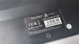 Teclado Mecánico Negro y Naranja NKL61