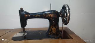 Máquina de coser Singer antigua 1083279 año 1892.