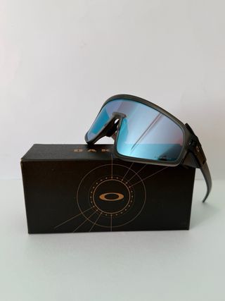Oakley Latch Panel - Prizm Snow Sapphire