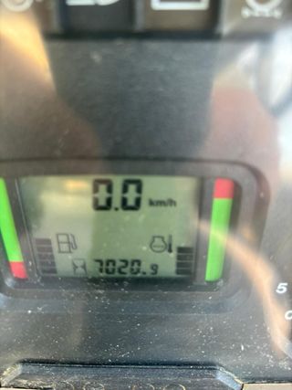 Tractor John Deere 5820 con pala