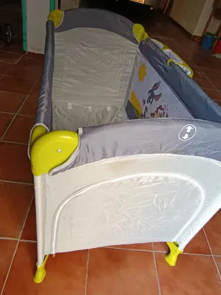 Cuna de viaje