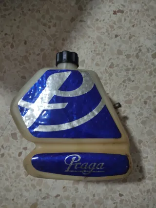 Depósito Gasolina karting Praga