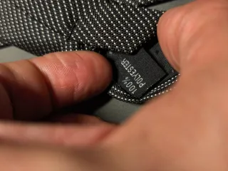 Cravatta mayvet.net nera con micro-pois argento