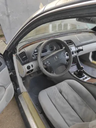 Mercedes-Benz  CLK 2000