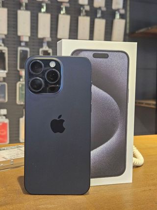 IPHONE 15 PRO MAX 256GB AZUL 89% BAT - 770 ciclos