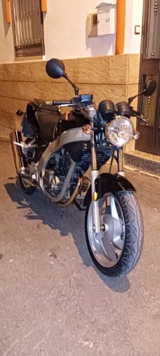 Daelim Roadwin 125cc Negra