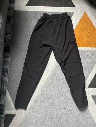 Pantalón deportivo Nike negro