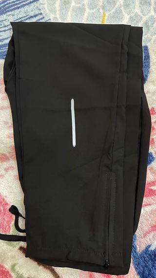 Pantalón deportivo Nike negro
