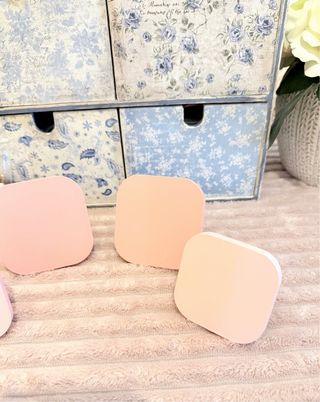 Lote Perchas Pared de Madera