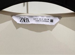 Blusa Zara Beige Volantes