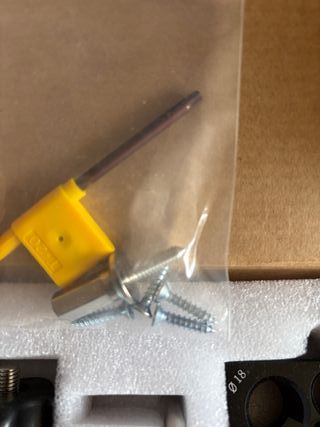 Gabarito Ajustável para Cavilhas 8-20mm