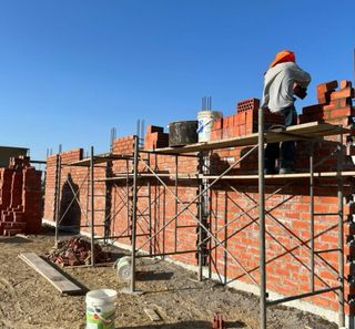 Se ofrece albañil de primera