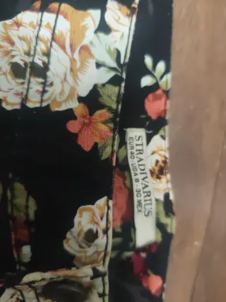 Pantalón corto estampado floral