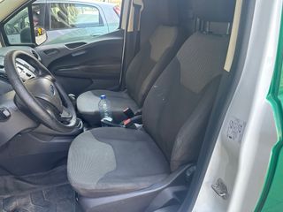 Ford E-Tourneo Courier 2014