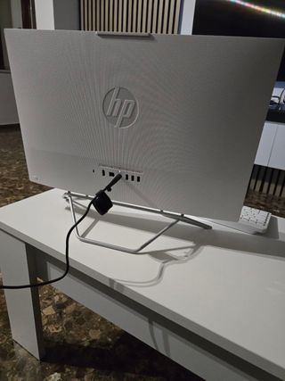 PC Sobremesa 24´´ HP, i3 ,8GB ,512GB SSD