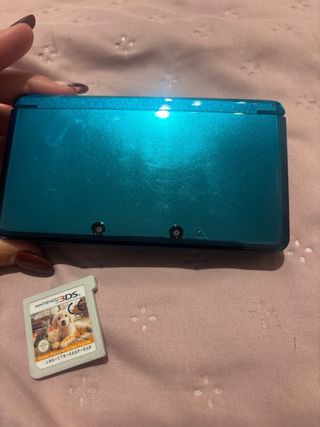 Nintendo 3DS Azul Cargador y Juego