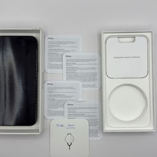 iPhone 15 Pro Max 512 GB + Electrónica