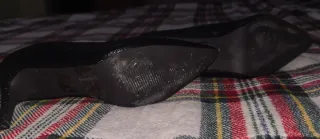 Zapatos de tacón negros brillantes talla 39