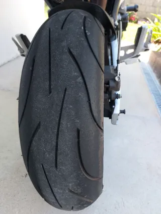 Suzuki GSR 600 Naked Negra/Plata